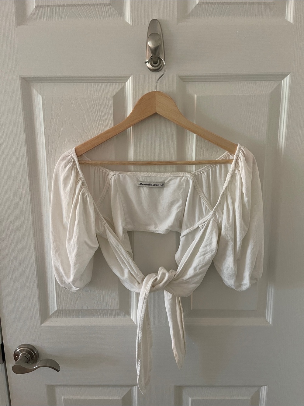 Abercrombie & Fitch Linen Blend Puff Sleeve Bow Top